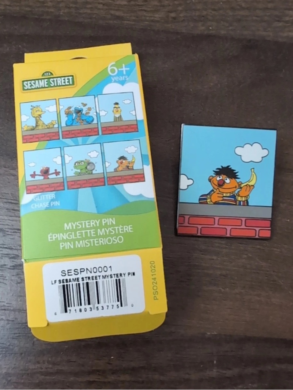 Sesame Street Mystery Pin Pack - Yellow, Blue & Green